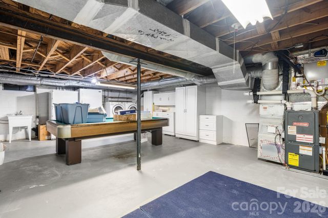 142 Pearson Drive, Morganton, NC 28655