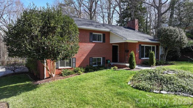 142 Pearson Drive, Morganton, NC 28655