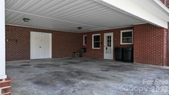 142 Pearson Drive, Morganton, NC 28655