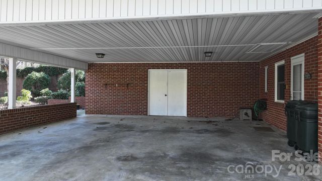 142 Pearson Drive, Morganton, NC 28655