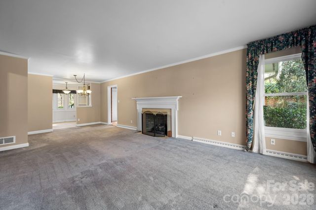 142 Pearson Drive, Morganton, NC 28655