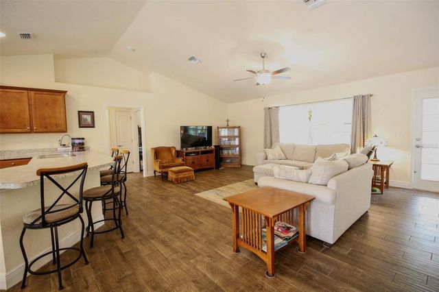 15256 COMMUNITY AVENUE, Port Charlotte, FL 33953