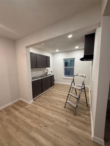 7023 Canal Street, Houston, TX 77011