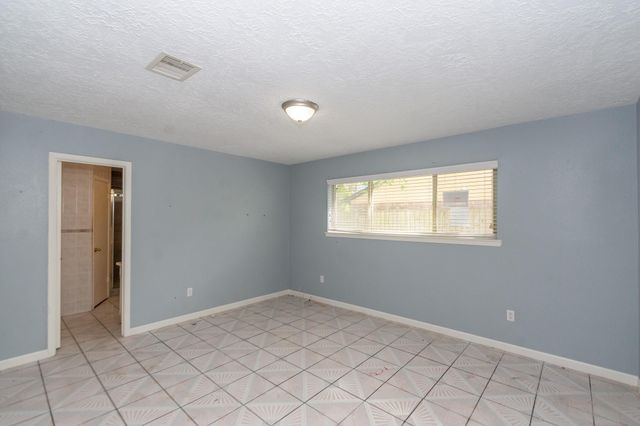 19102 Twigsworth Lane, Humble, TX 77346