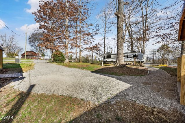 1729 Walnut Hill Lane, Sevierville, TN 37876