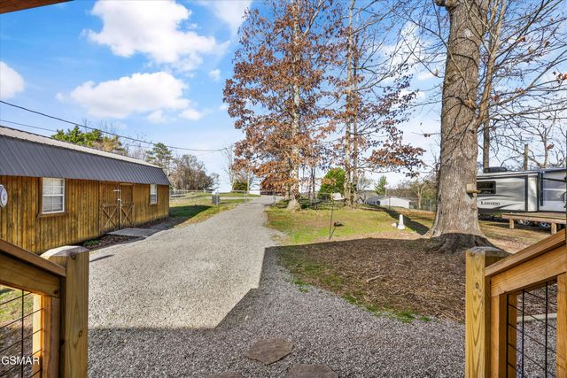 1729 Walnut Hill Lane, Sevierville, TN 37876