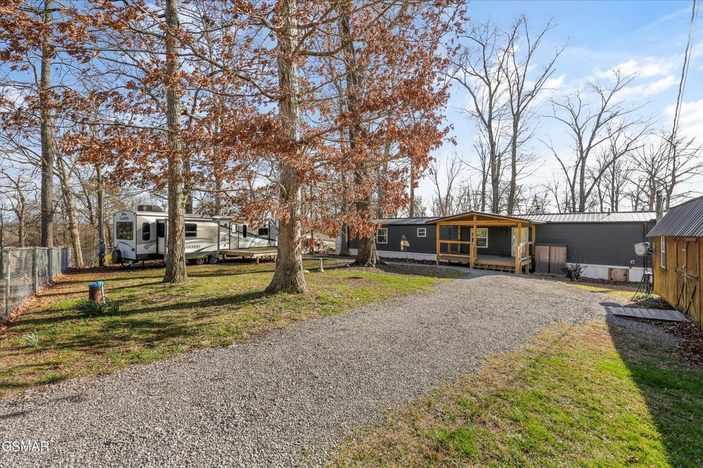 1729 Walnut Hill Lane, Sevierville, TN 37876