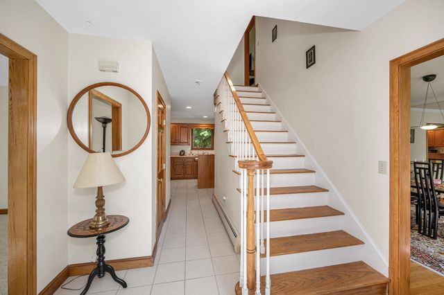 22 Greenfield Drive, Plaistow, NH 03865