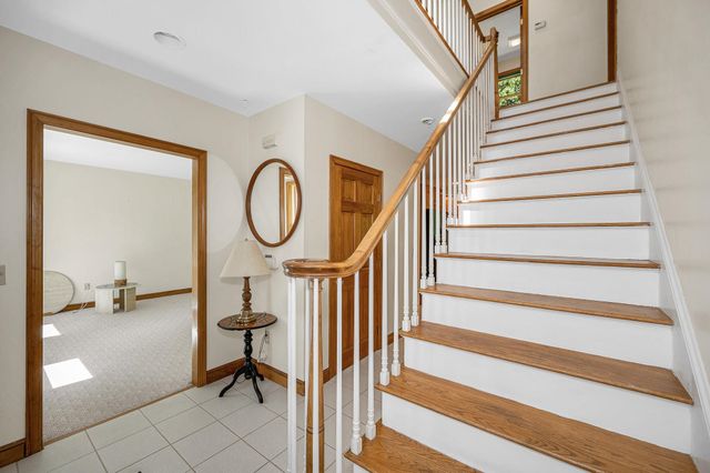 22 Greenfield Drive, Plaistow, NH 03865