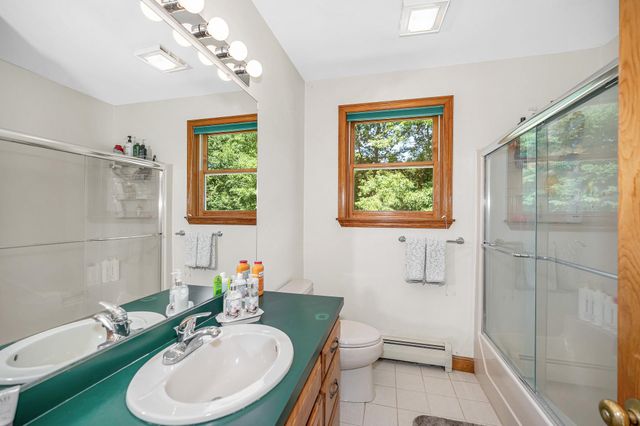 22 Greenfield Drive, Plaistow, NH 03865