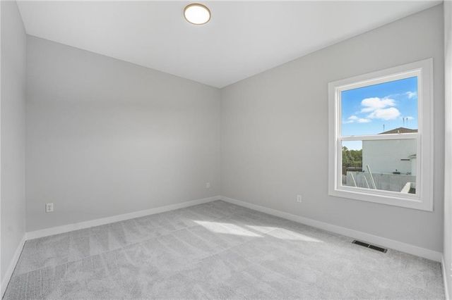 1921 SW Hightown Drive, Lee's Summit, MO 64082