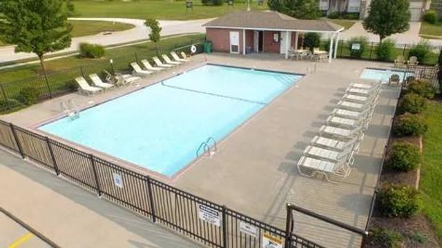 1921 SW Hightown Drive, Lee's Summit, MO 64082