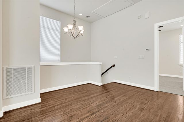 72 N Hutcheson Street, Houston, TX 77003