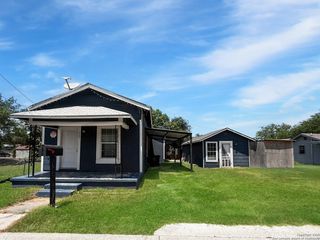919 Monclova Alley, San Antonio, TX 78207