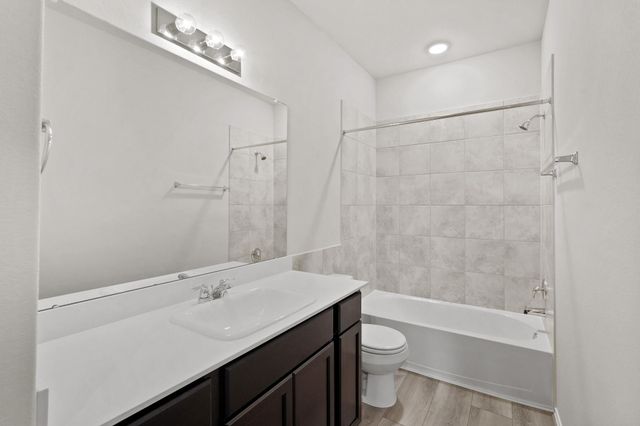 1455 Acorn Meadow Street, Houston, TX 77067