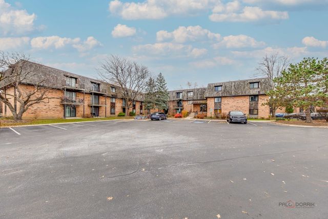 7 Oak Creek Drive 3703, Buffalo Grove, IL 60089