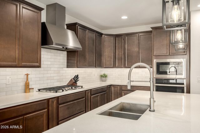 20864 E MACAW Drive, Queen Creek, AZ 85142