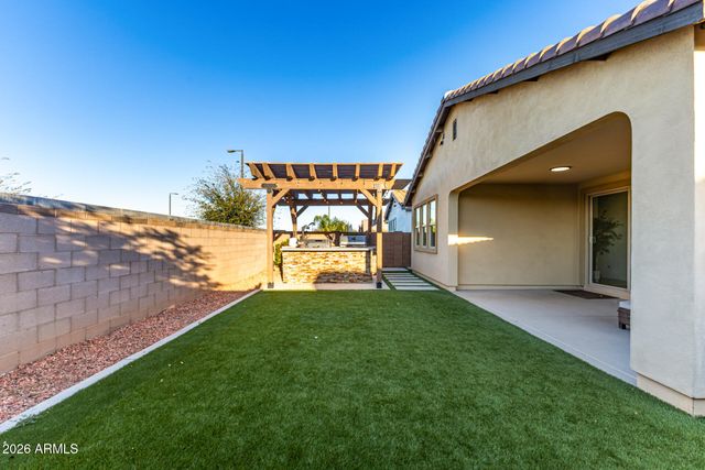 20864 E MACAW Drive, Queen Creek, AZ 85142