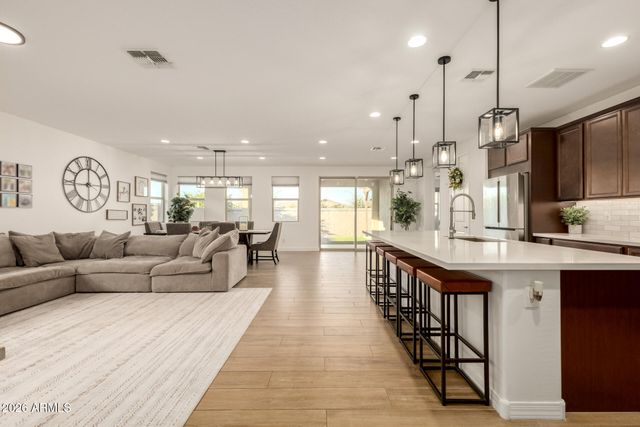 20864 E MACAW Drive, Queen Creek, AZ 85142