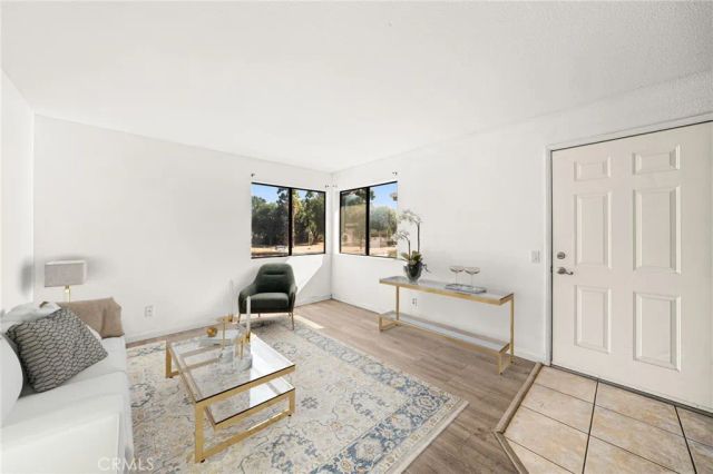 1327 Massachusetts 205, Riverside, CA 92507