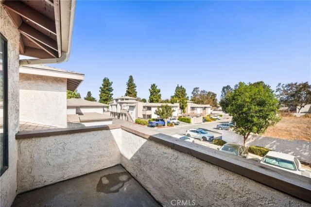 1327 Massachusetts 205, Riverside, CA 92507