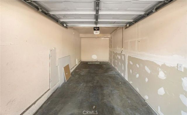 1327 Massachusetts 205, Riverside, CA 92507