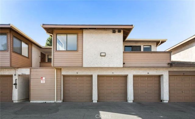 1327 Massachusetts 205, Riverside, CA 92507