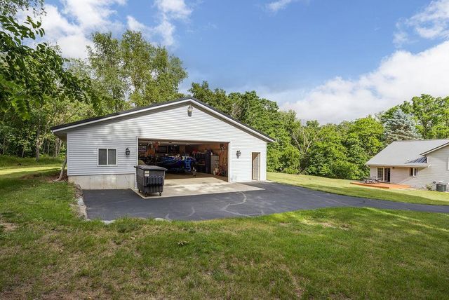W11310 County Road V, Lodi, WI 53555