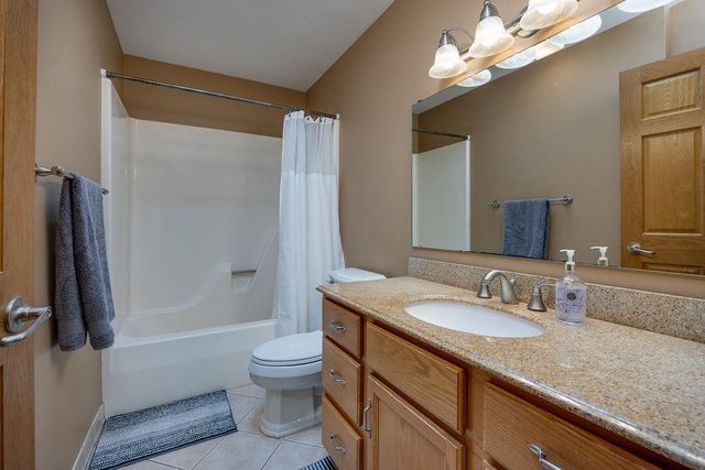 W11310 County Road V, Lodi, WI 53555