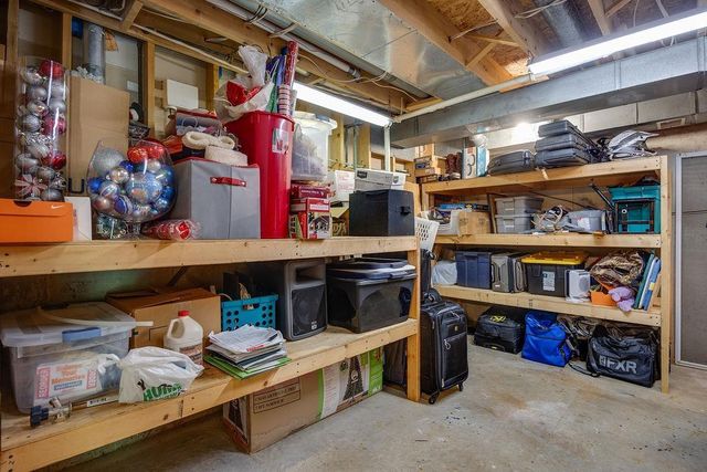 W11310 County Road V, Lodi, WI 53555