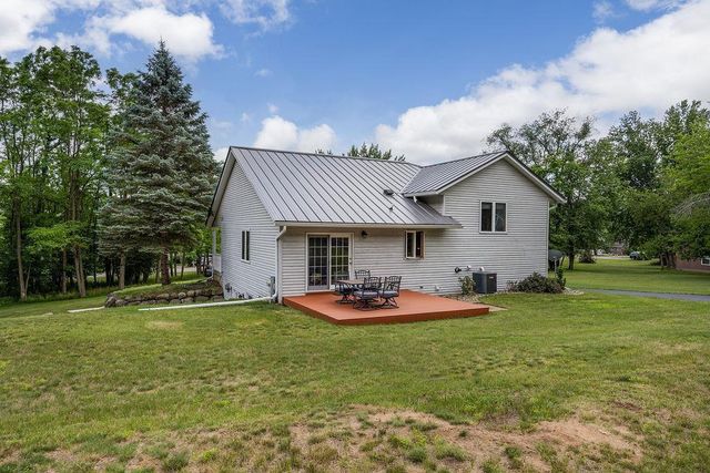 W11310 County Road V, Lodi, WI 53555