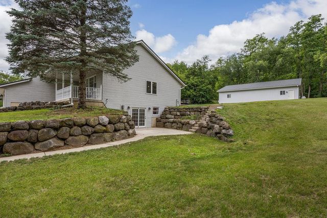 W11310 County Road V, Lodi, WI 53555