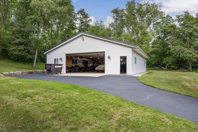 W11310 County Road V, Lodi, WI 53555