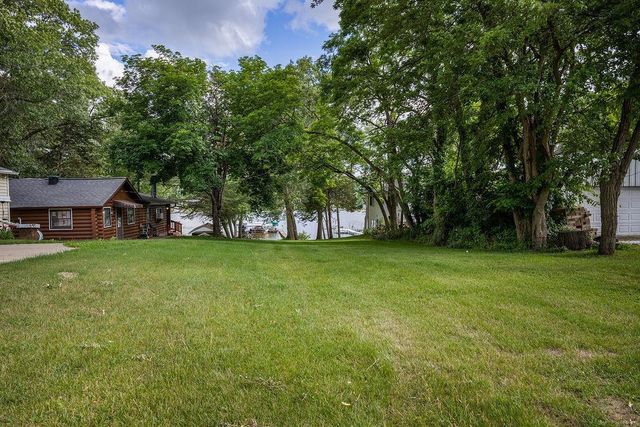 W11310 County Road V, Lodi, WI 53555