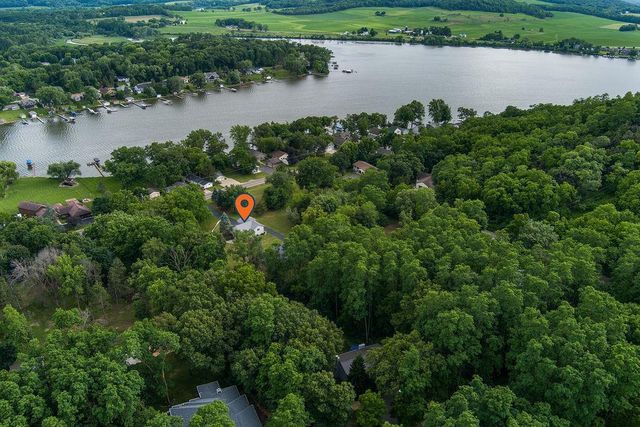 W11310 County Road V, Lodi, WI 53555