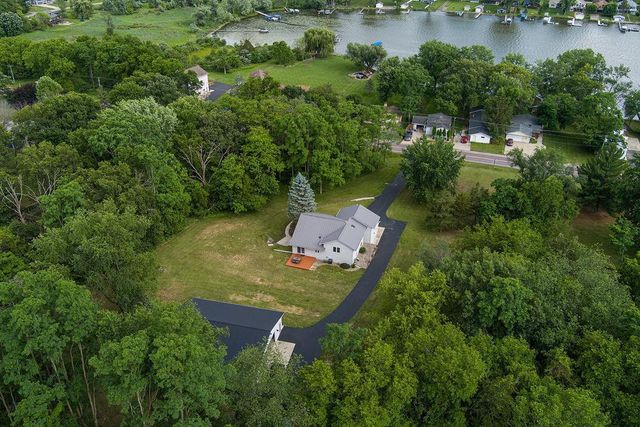 W11310 County Road V, Lodi, WI 53555
