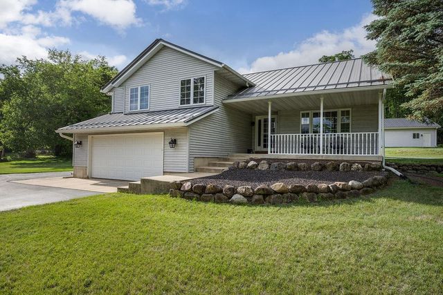 W11310 County Road V, Lodi, WI 53555