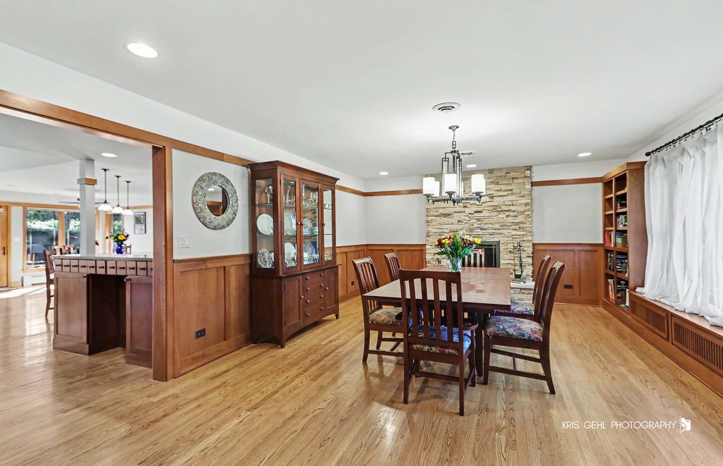 907 Sherwood Drive, Prospect Heights, IL 60070 — photo 2