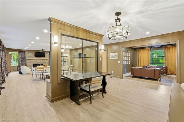 3304 New Walkertown Road, Winston-salem, NC 27105