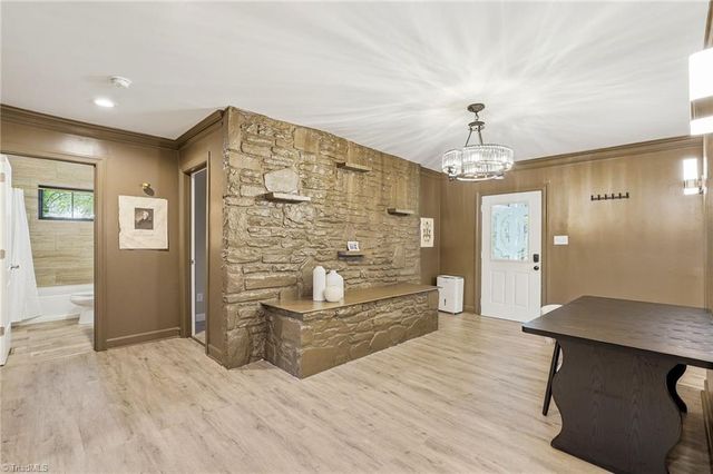 3304 New Walkertown Road, Winston-salem, NC 27105
