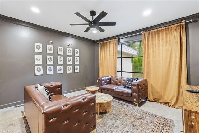 3304 New Walkertown Road, Winston-salem, NC 27105