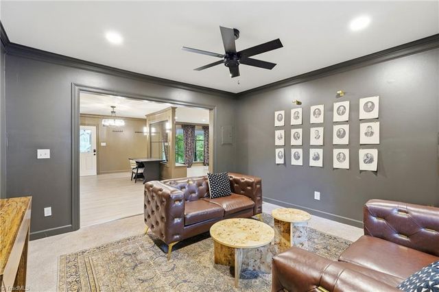 3304 New Walkertown Road, Winston-salem, NC 27105