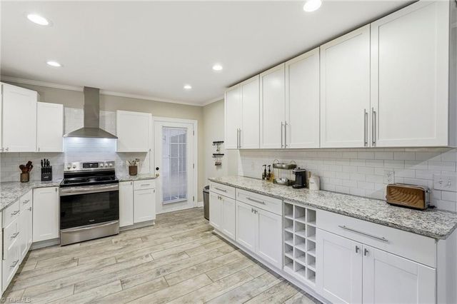 3304 New Walkertown Road, Winston-salem, NC 27105