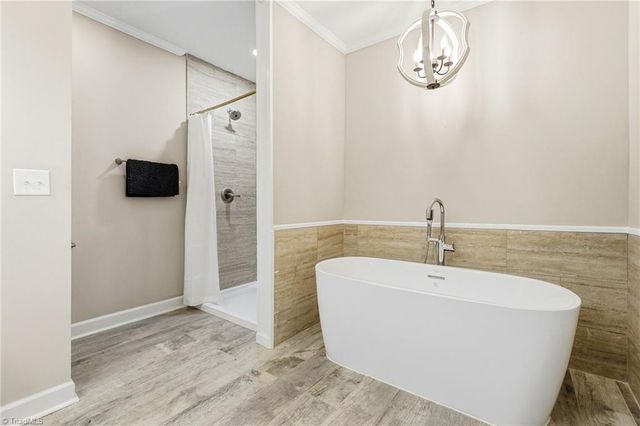 3304 New Walkertown Road, Winston-salem, NC 27105
