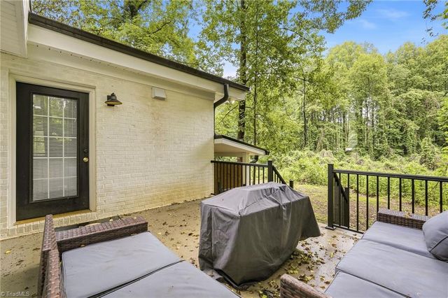 3304 New Walkertown Road, Winston-salem, NC 27105
