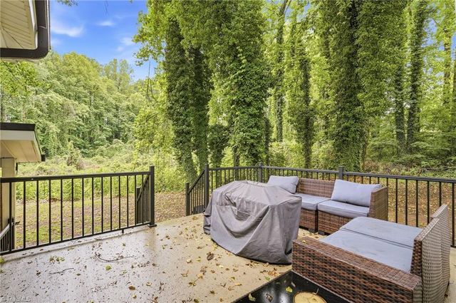 3304 New Walkertown Road, Winston-salem, NC 27105