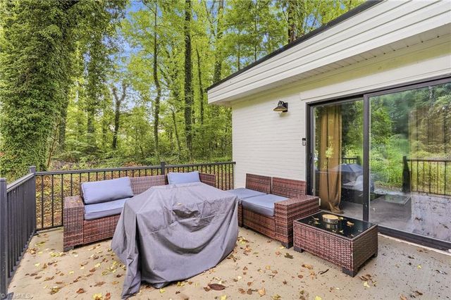 3304 New Walkertown Road, Winston-salem, NC 27105