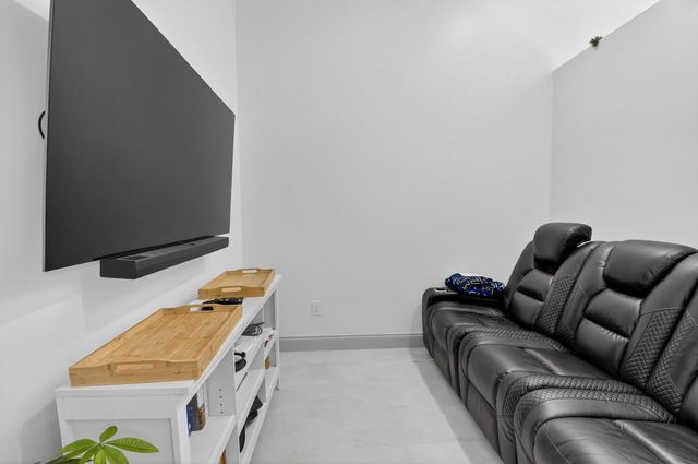 5225 Monterey Circle H, Delray Beach, FL 33484