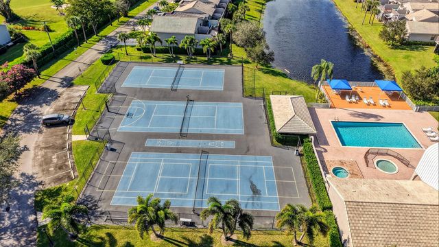 5225 Monterey Circle H, Delray Beach, FL 33484