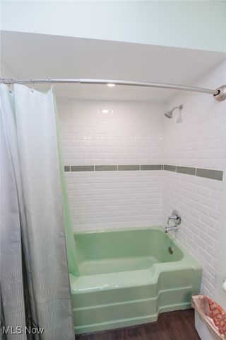 8963 Abbey Road, North Royalton, OH 44133